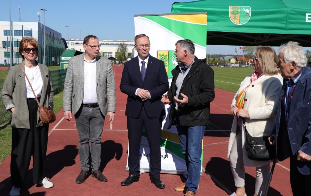Zdjęcie do Modernizacja Gminnego Stadionu Sportowego w Białych Błotach!