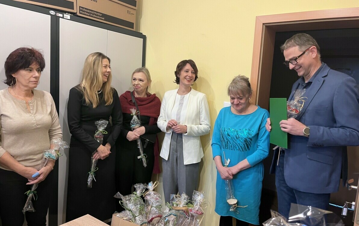 Zdjęcie do 21 listopada - Dzień Pracownika Socjalnego