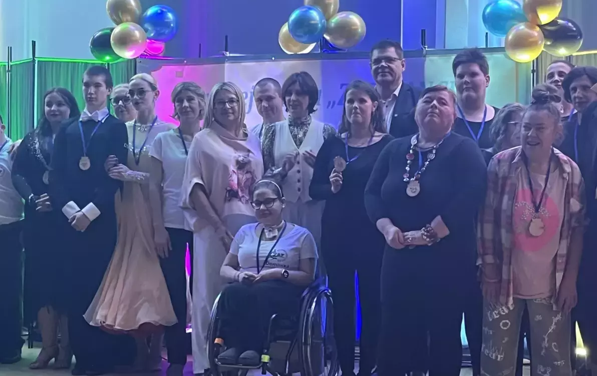 Zdjęcie do II Integracyjny Turniej Tańca Os&oacute;b Niepełnosprawnych "ZAZ DANCE"