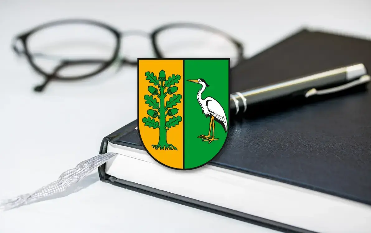 Zdjęcie do W dniu 25 listopada  2025 r., o godz. 14:00 odbędzie się XXV Sesja IX Kadencji Rady Gminy Białe Błota w Auli Szkoły Podstawowej w Białych Błotach, ul. Czysta 1A i zostanie transmitowana za pośrednictwem BIP Urzędu Gminy Białe Błota.