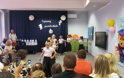Zdjęcie do Przedszkolna edukacja &bdquo;Elf&oacute;w&rdquo; dobiegła już końca