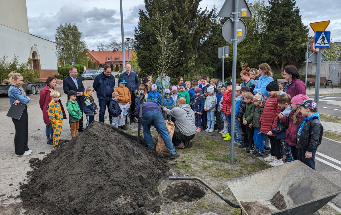 Zdjęcie do Miasteczko rowerowe w Łochowie się zazieleni