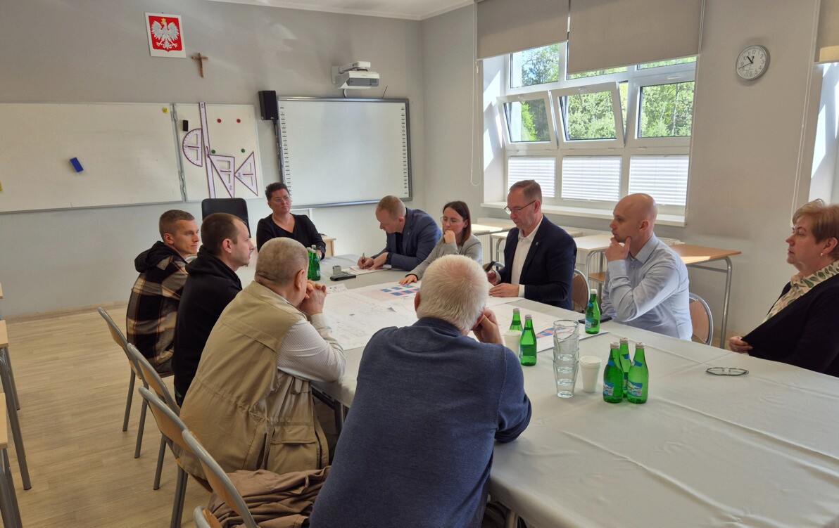 Zdjęcie do Prace nad rozbudową szkoły w Przyłękach już trwają
