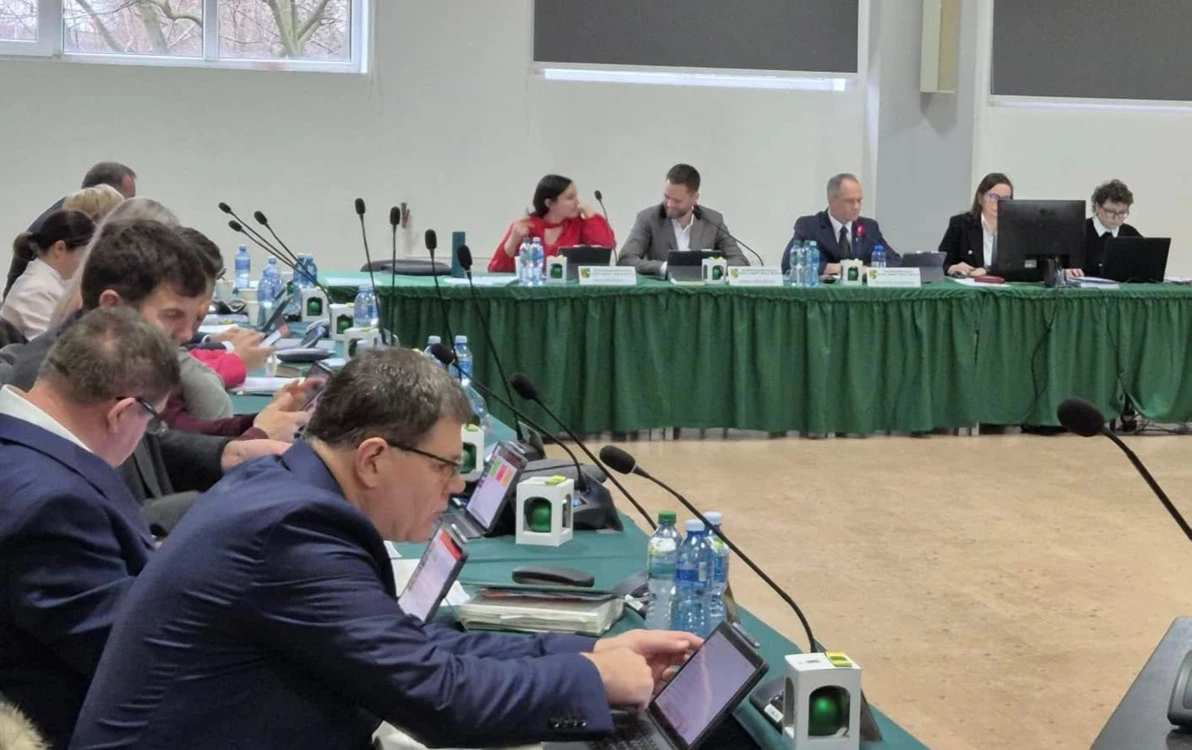 Zdjęcie do Podsumowanie XII Sesji Rady Gminy Białe Błota