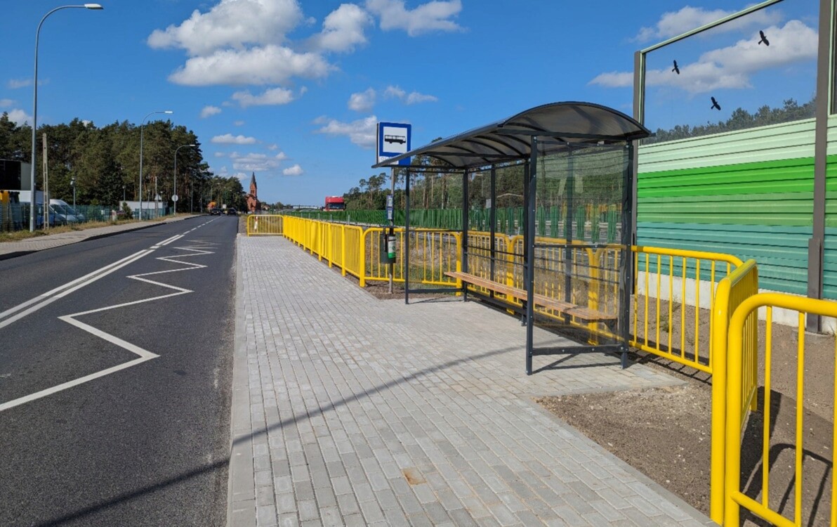 Zdjęcie do Peron autobusowy w Cielu