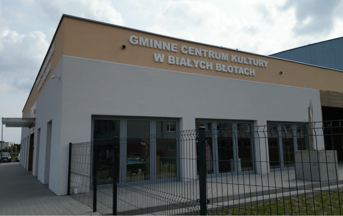 Zdjęcie do Gminne Centrum Kultury w Białych Błotach